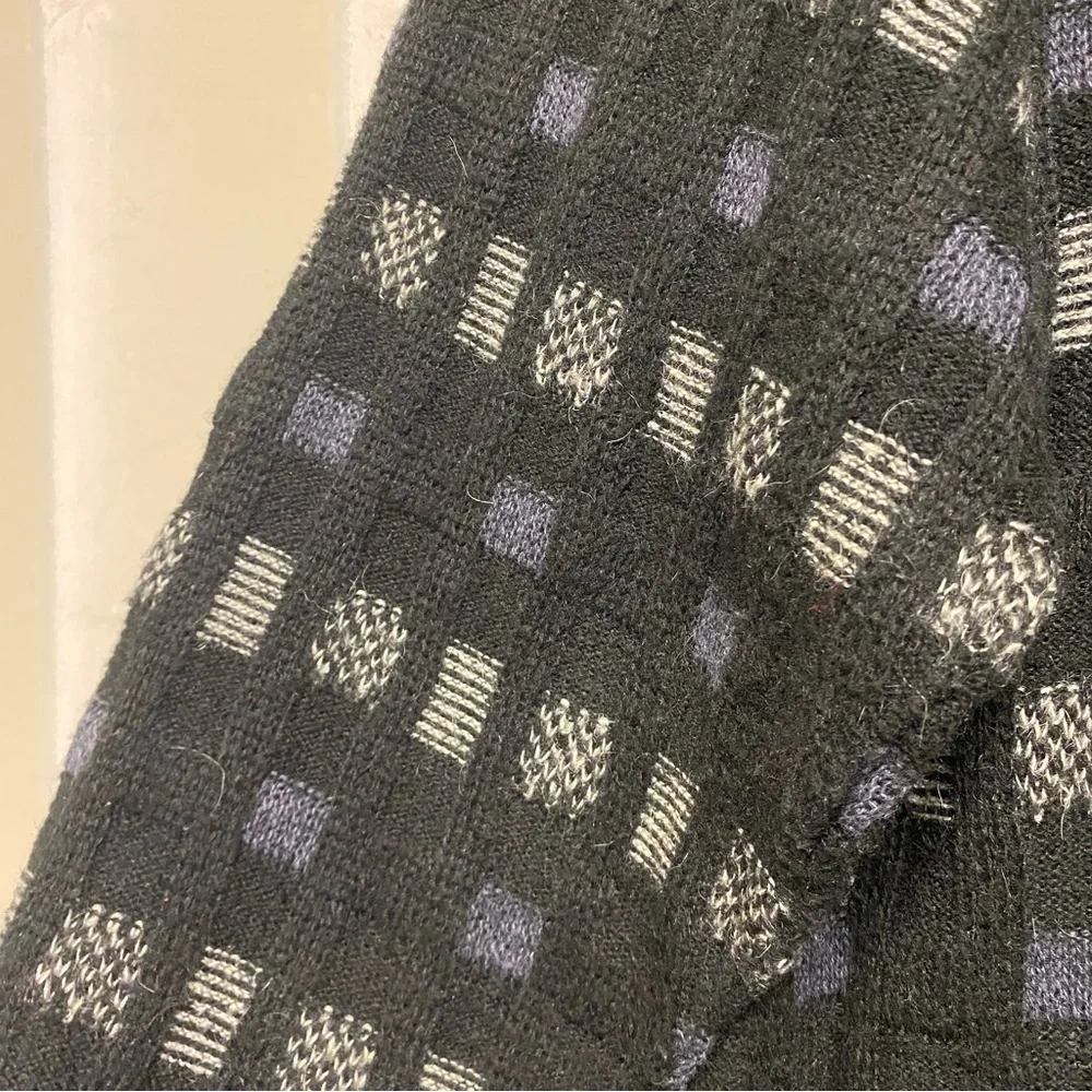 Vintage Daniel Hechter Men’s Sweater Paris France Mohair 3D Textured Knit 1990s